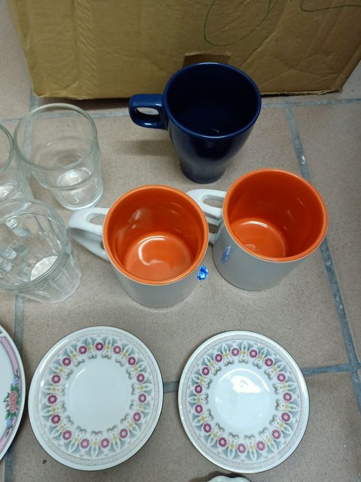 Conjunto variado louça/loiça