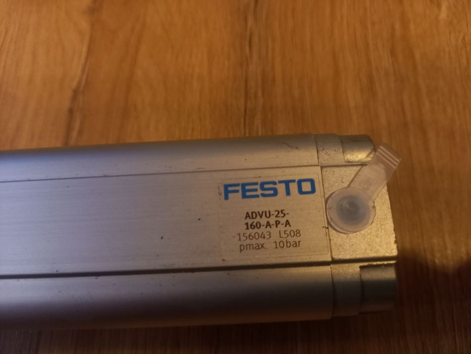 Silownik pneumatyczny FESTO ADVU-25-160-A-P-A nr. Kat. OT-FESTO071299