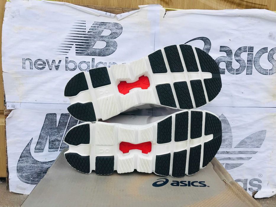 Кроссовки On Cloud X 4 Swiss Engineering для тренировок бега