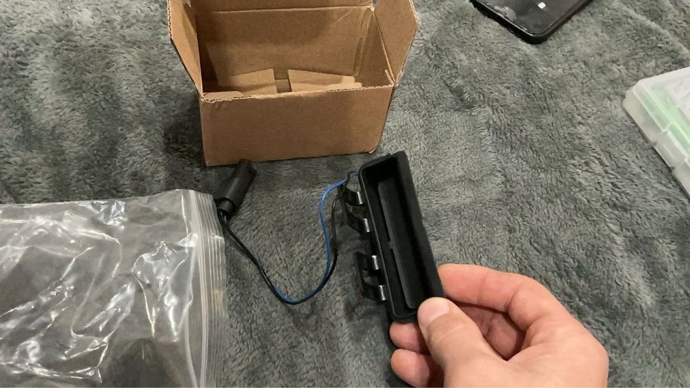 Кнопка багажника Smart Fortwo 451 вантажівок