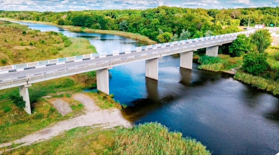 ПРОДАМ затишну 2-кімнатну квартиру у с.Зарічне, Самарівський район.