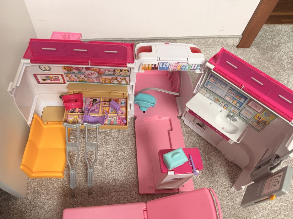 Karetka dla Barbie