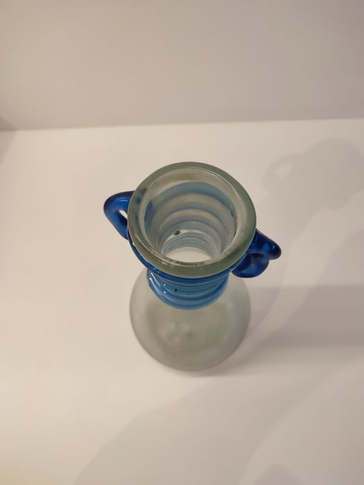 Jarra antiga em vidro soprado