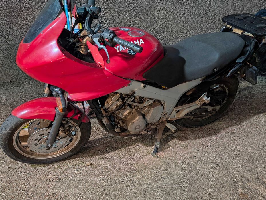 Yamaha TDM 850 de 91 isenta d selo