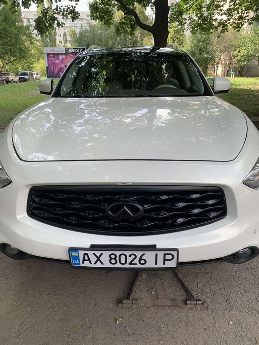 Инфинити FX 35 2010 год