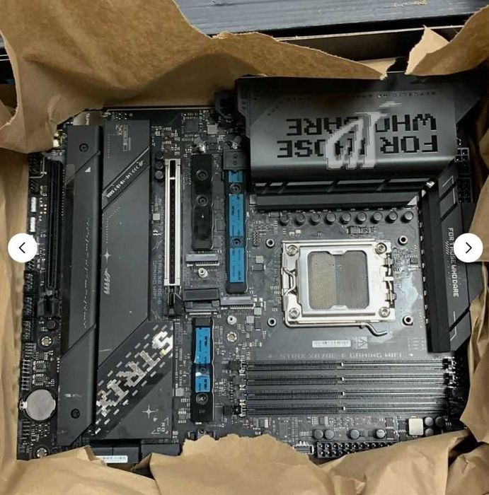 Лот 12 материнських плат X870 ROG STRIX, B650 Asus