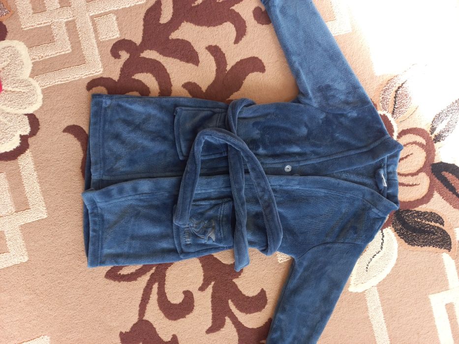 Новий халат на хлопчика 4-5років