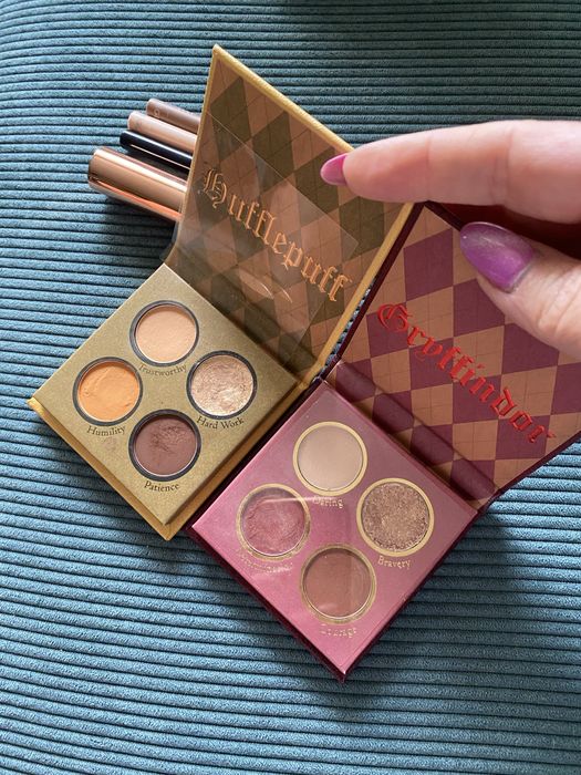 Zestaw cieni i kredek do oczu