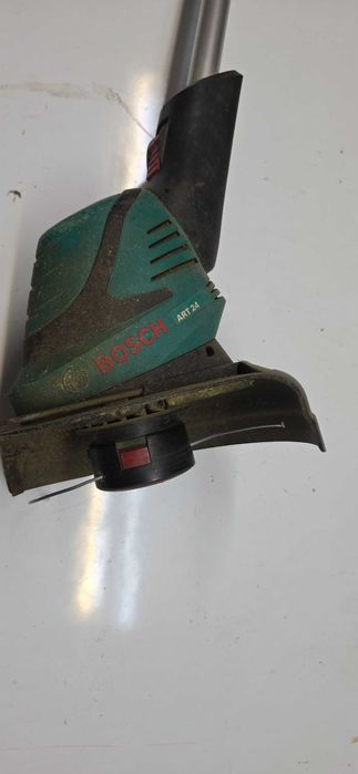 Plaina Ryobi e Aparador de relva Bosch preço para os 2 artigos