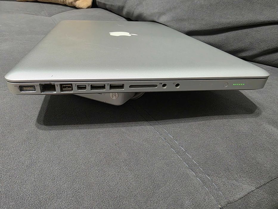 Ноутбук Apple MacBook Pro 15 2011 a1286 core i7/8/640hdd