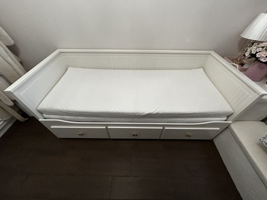 IKEA Hemnes leżanka