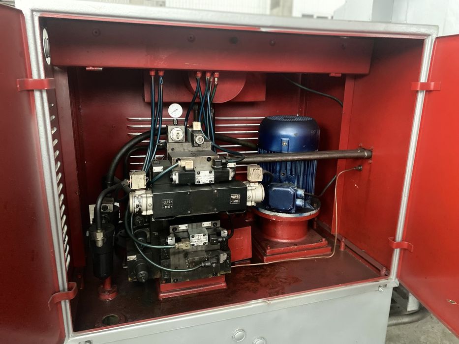 Станок плоскошлифовальный 3Д725