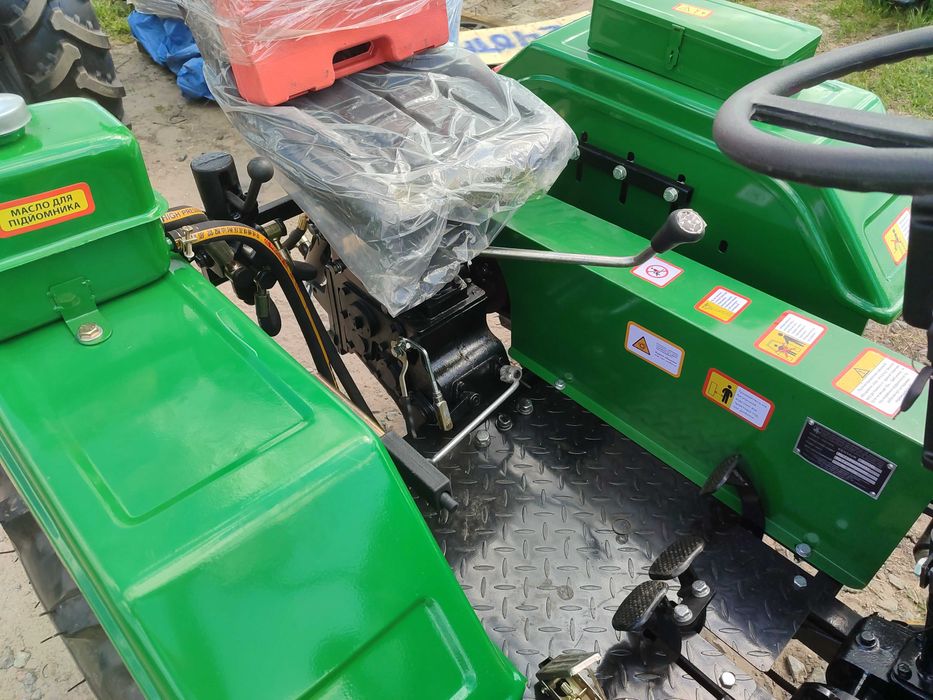 Трактор Кентавр 200В с фрезой и плугом гарантия 2 года