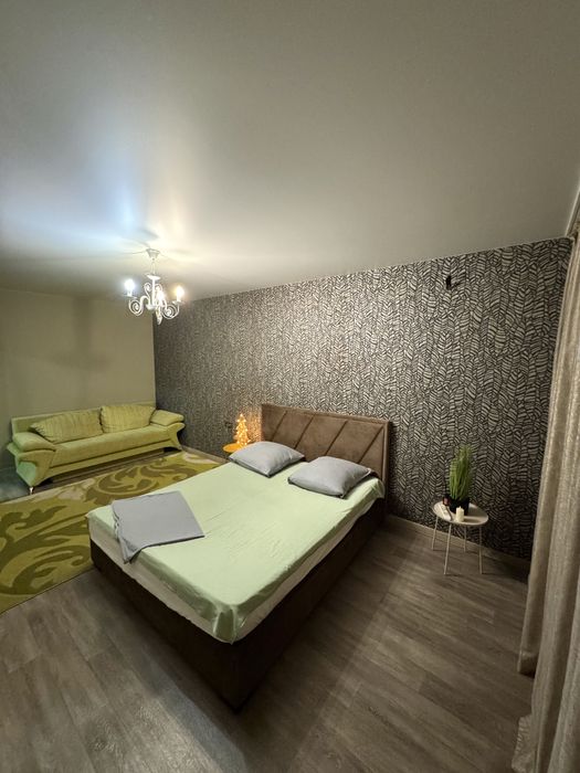 Подобово. Салтовка ЦНАП.  1-ком посуточно/почасово.