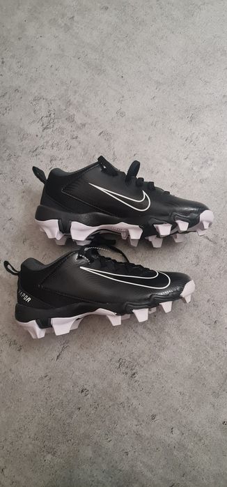 Korki do gry w piłkę nożną Nike r 32