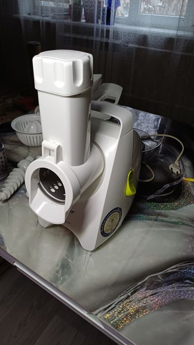 Кухоний комбайн Zelmer 1500W