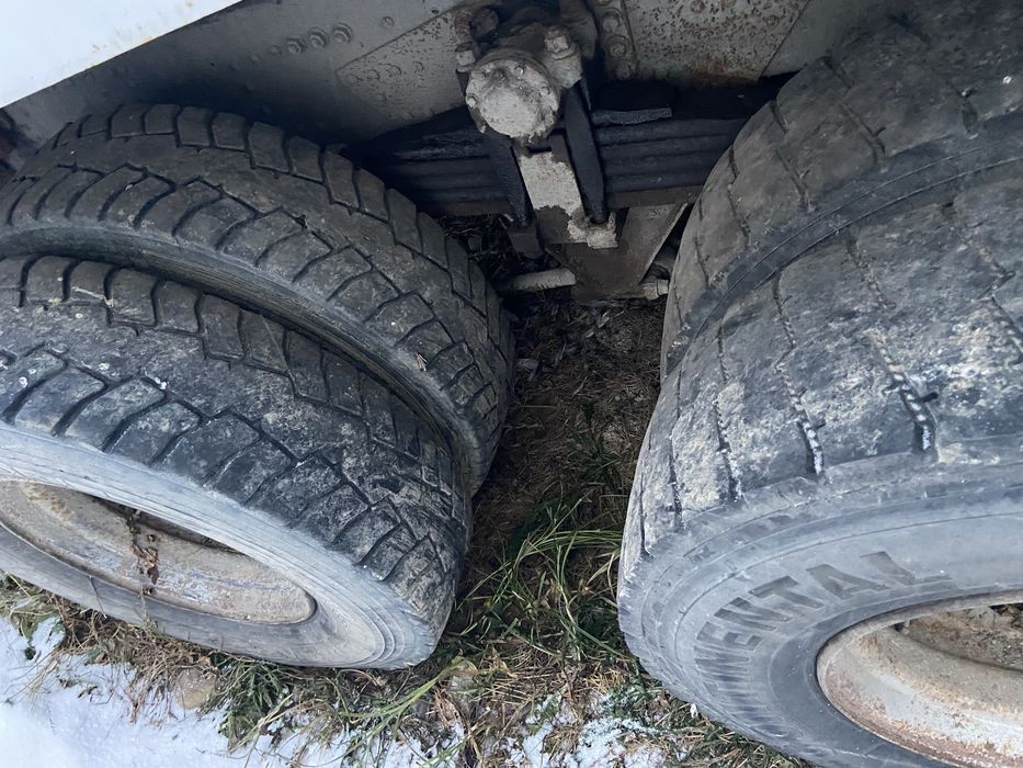 DAF CF 85 чотирьохосний