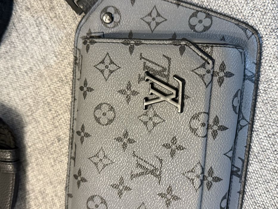 torba na ramię Louis Vuitton Discovery.