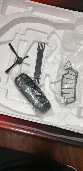 Robot limpeza Hoover .com3 para peças