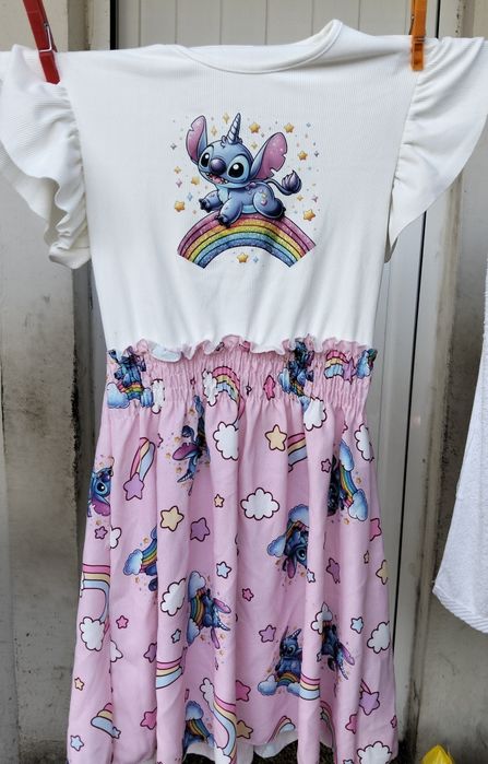 Vestido Stitch arco íris novo 12 anos c pulseira