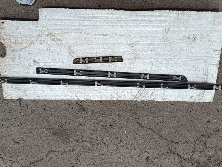 Пластик дверей, накладки, БМВ е46 універсал, молдинги, уплотнитель