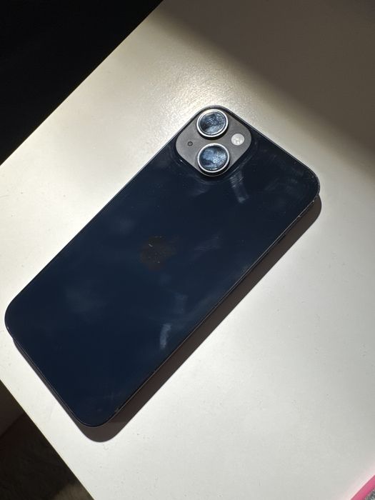 Sprzedam Iphone   14. 128.  GB w bardzo dobrym stanie