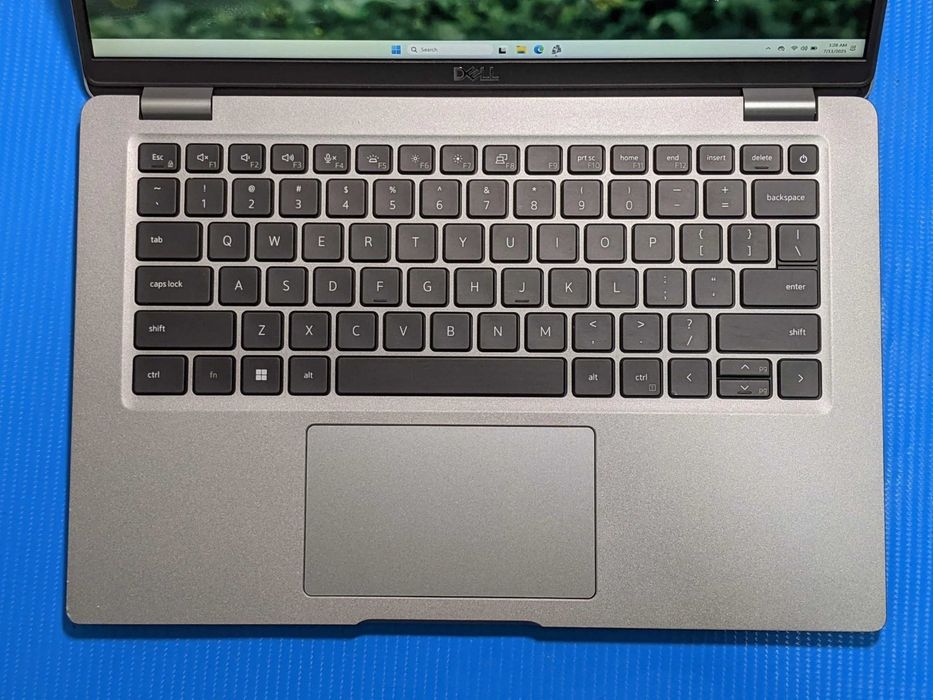 Dell Latitude 14" i5-1245U/16GB/256Nvme linha Profissional com Garantia