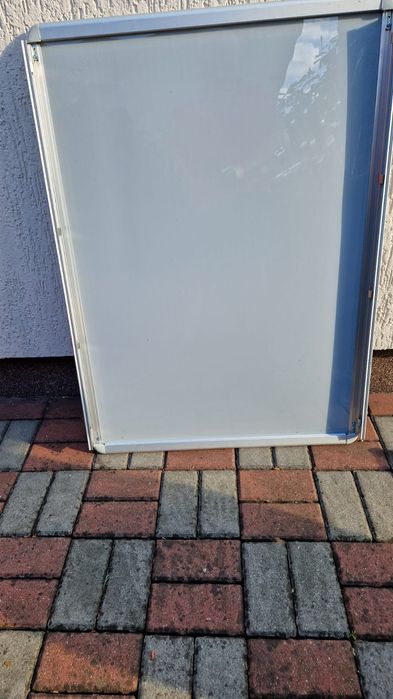 Rama do plakatów