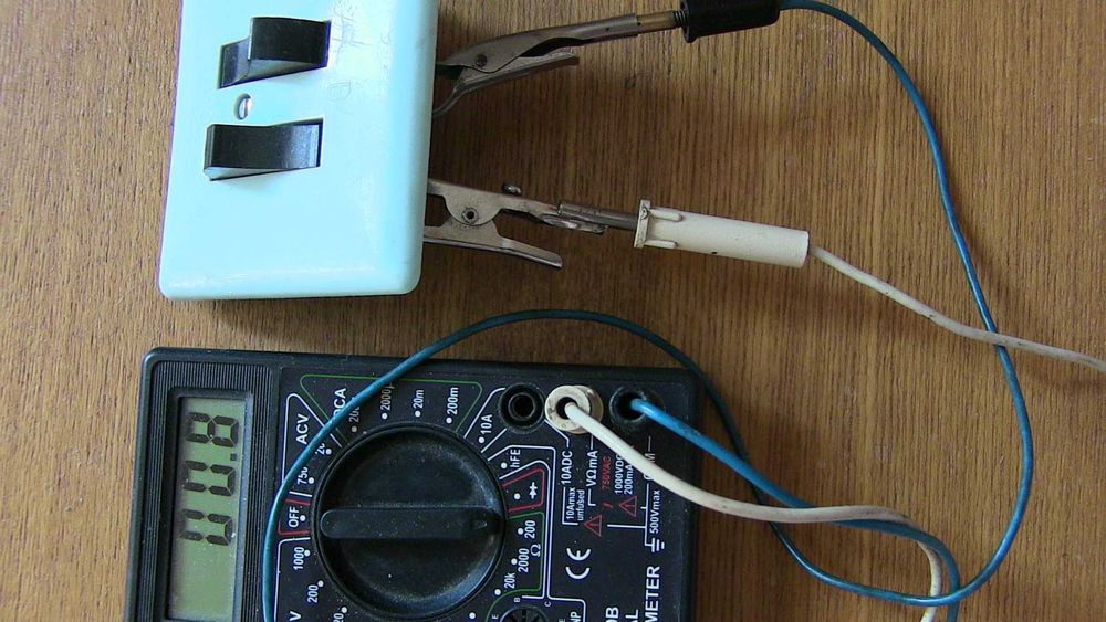 Выключатель СССР двухклавишный. рабочий (не китай!)