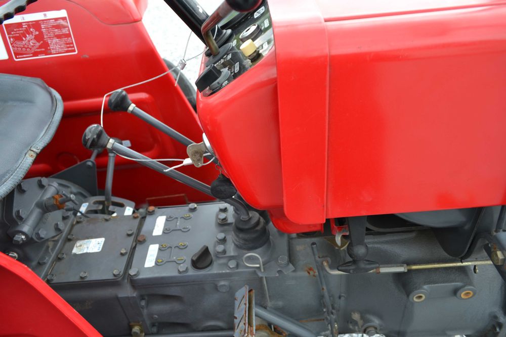Traktorek japoński mini traktor Yanmar T Kubota japonski traktor