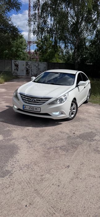 Hyundai Sonata YF