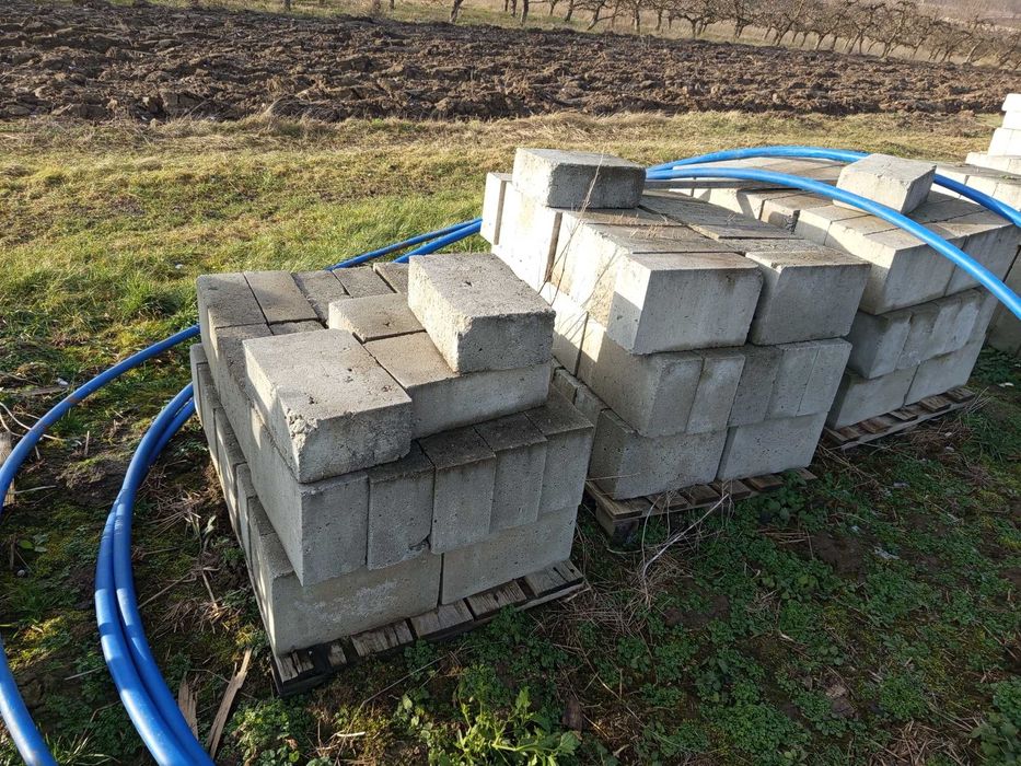 Bloczki betonowe 3zł/szt