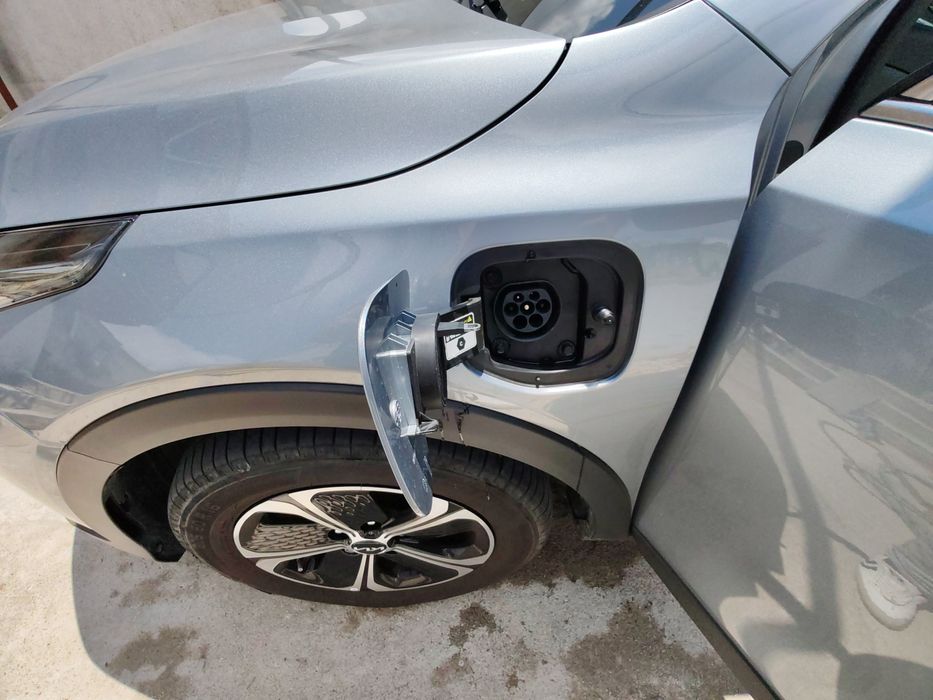Kia Xceed plug in híbrido 2024, garantia do fabricante até 2031   32000km, 1Dono muito estimado
