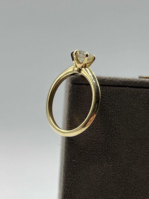 Złoty pierścionek z brylantem 14K 1.00ct