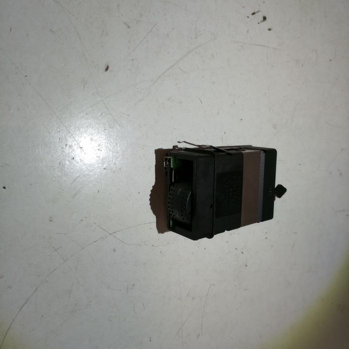 Regulador de aquecimento de banco - VOLKSWAGEN NEW BEETLE (9C1, 1C1) | 98 - 10