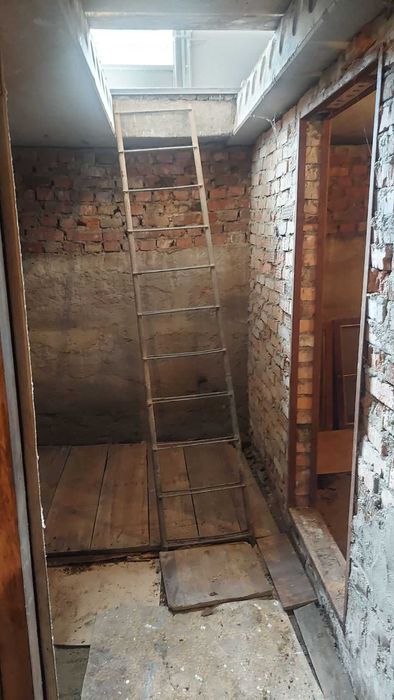 Гараж, мікрорайон Виставка