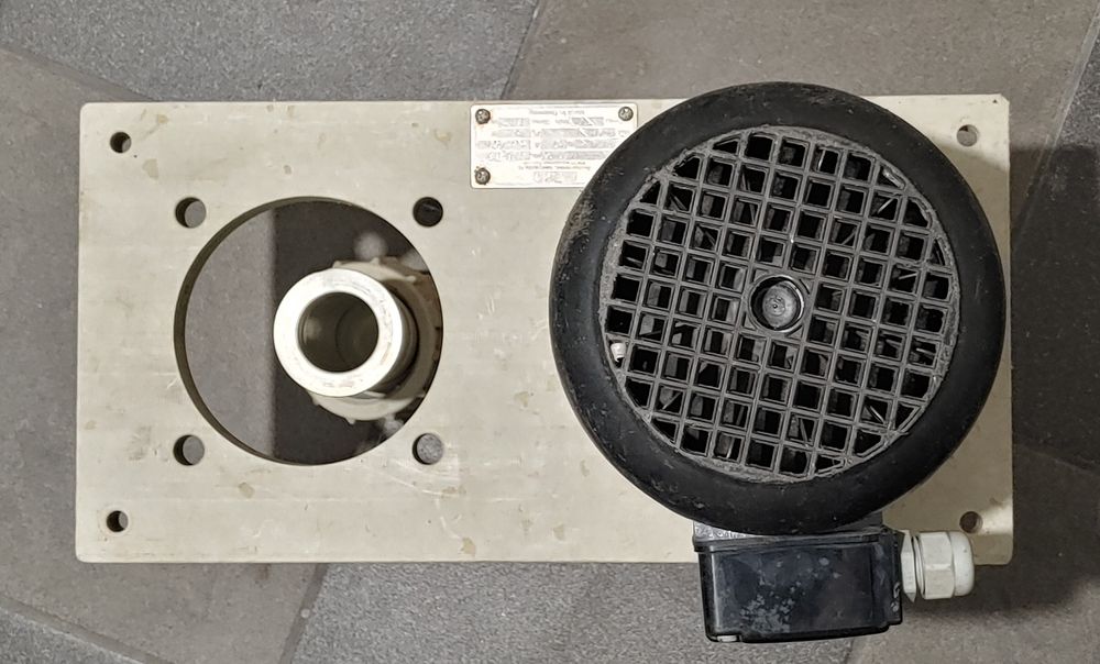 Silnik 0,75kW pompa Renner RTL-PP14/180-260 silnik AEG 750W