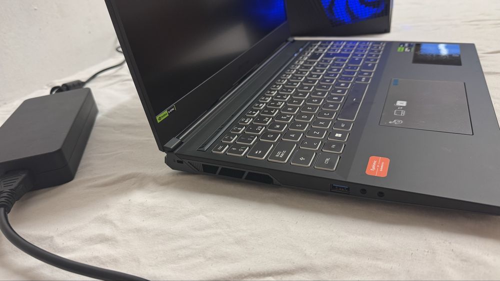 игровой ноутбук PC-COM Revolt i9-13900HX, RTX 4080