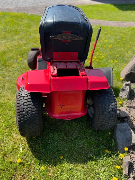 Садовий трактор-косарка Murray 16 к.с