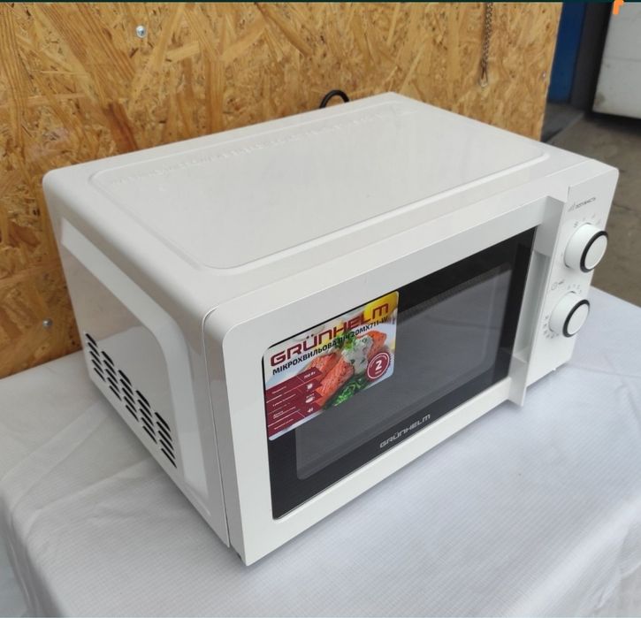 Мікрохвильовка  Микроволновка Микроволновая печь  черная біла Склад