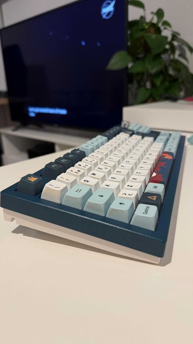 Teclado Gaming Montech Mkey TKL447203097874933761