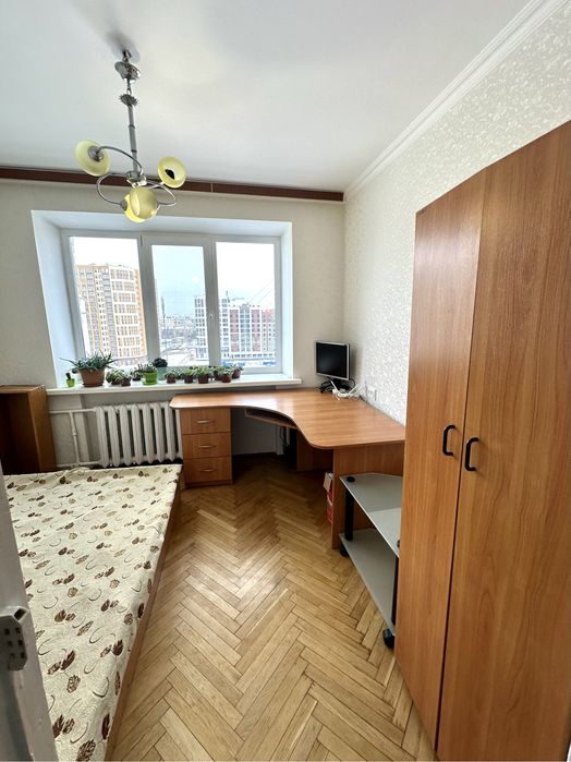 Простора 3 кімнатна квартира на оренду