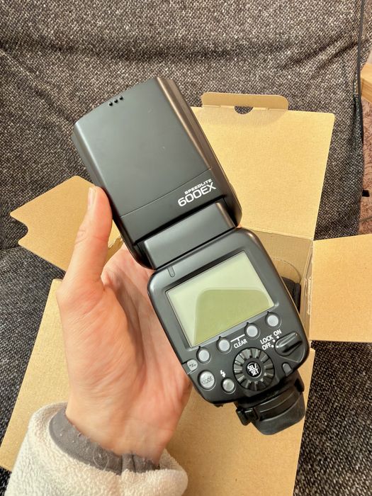 Canon 600 ex спалах