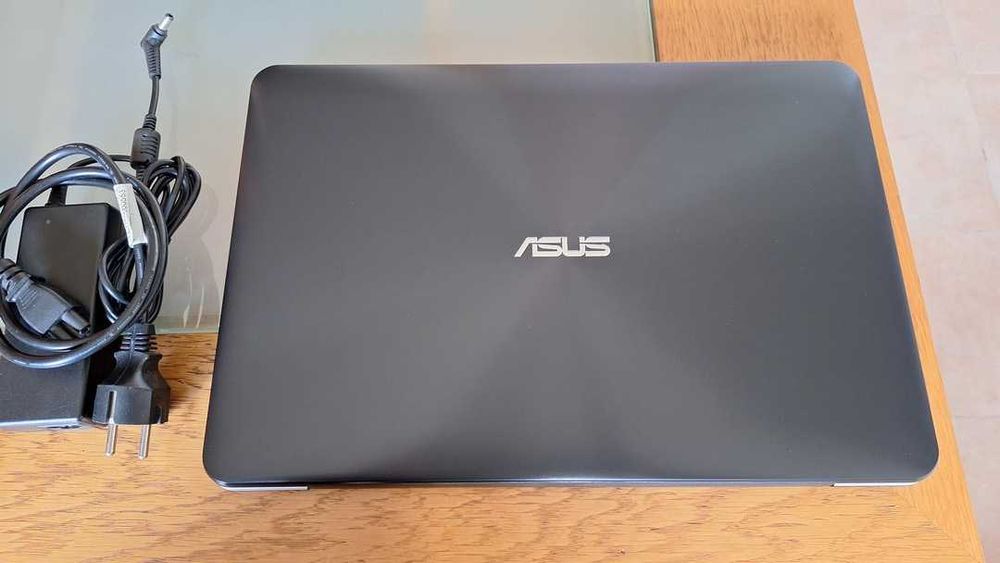 Asus X555LD Core i3 1.7GHz- 8GB Ram- SSD 240GB- NVidia- Win11
