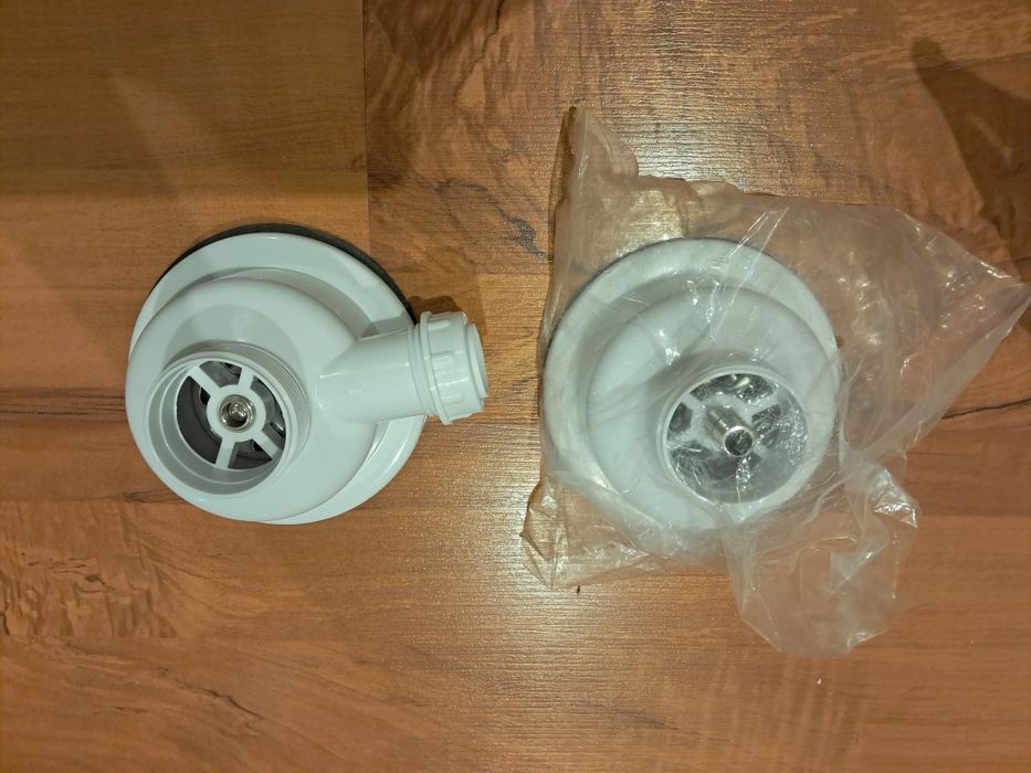 Сливная фурнитура  для двойной  мойки