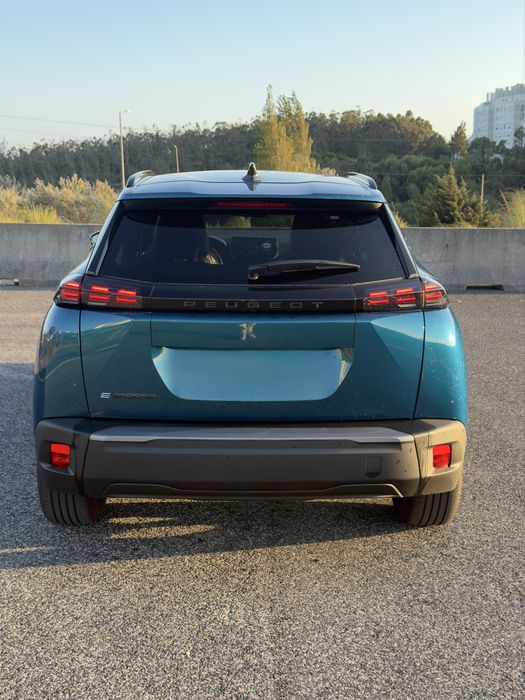 PEUGEOT E-2008 ALLURE 54KWH  2025/01