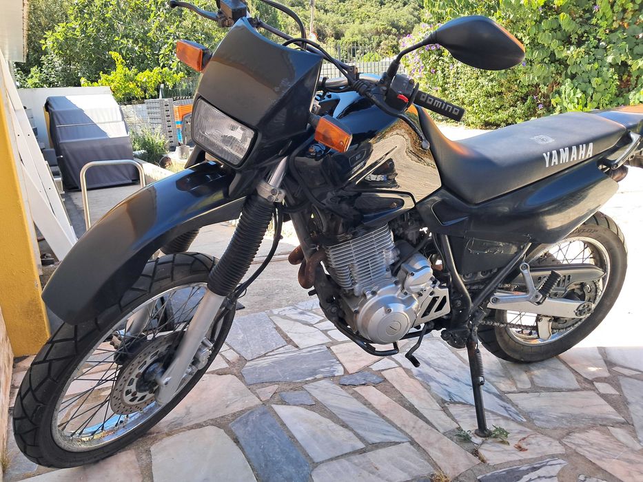 Yamaha XT600E (Bom estado)