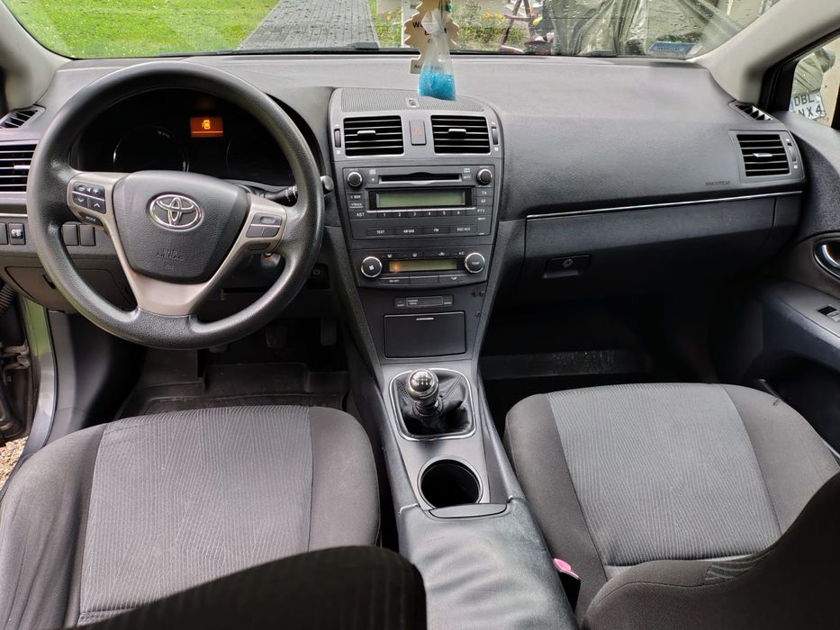 Sprzedam  toyota Avensis