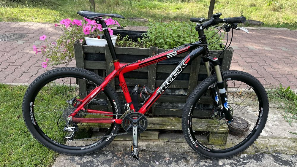 Rower trek ZR9000 rama M Warszawa Bia o ka OLX.pl