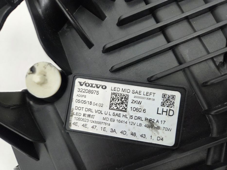 Фара ліва Volvo XC60 2018-2022 USA